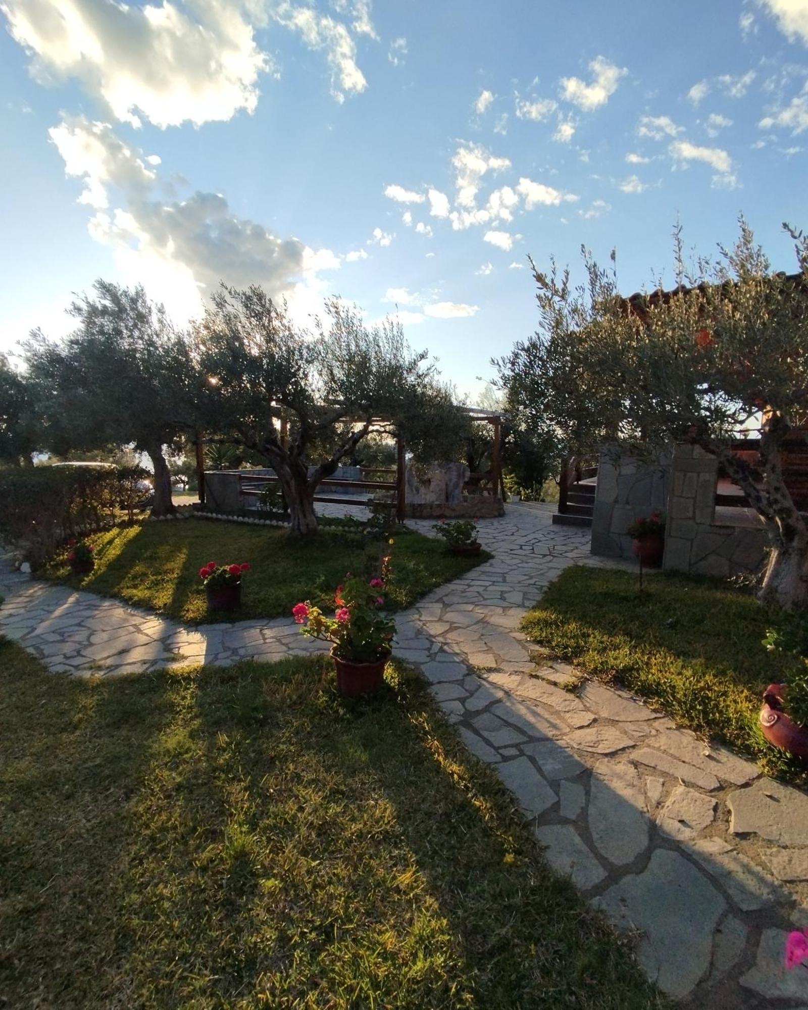 Vigla Ias Hotel Neos Marmaras Exterior photo